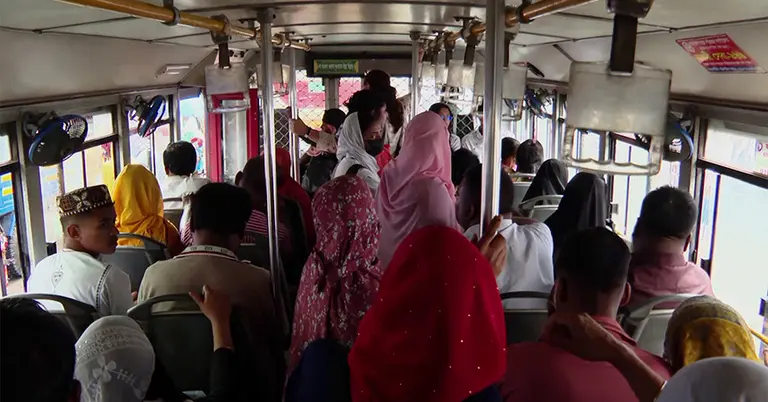 অনিরাপদ বাসযাত্রা, ব্যর্থ ‘মহিলা সার্ভিস’